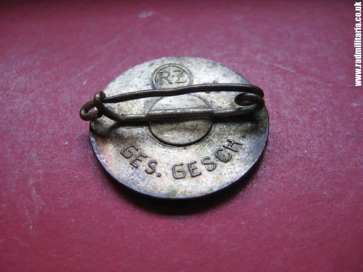 & WW2 original German NSDAP enamel membership BADGE marked: RZM 31 GES. GESCH. good condition. - Image 14