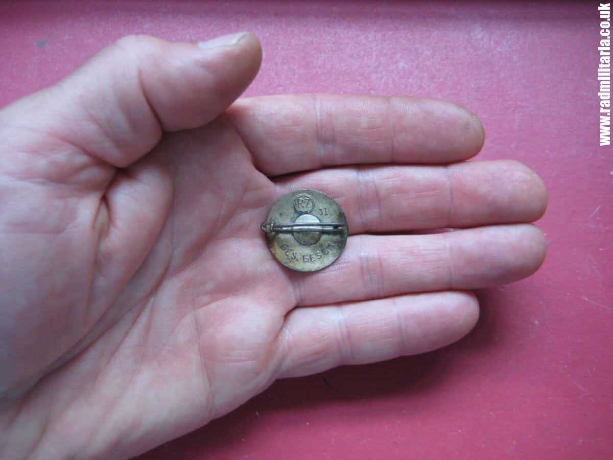 & WW2 original German NSDAP enamel membership BADGE marked: RZM 31 GES. GESCH. good condition. - Image 6