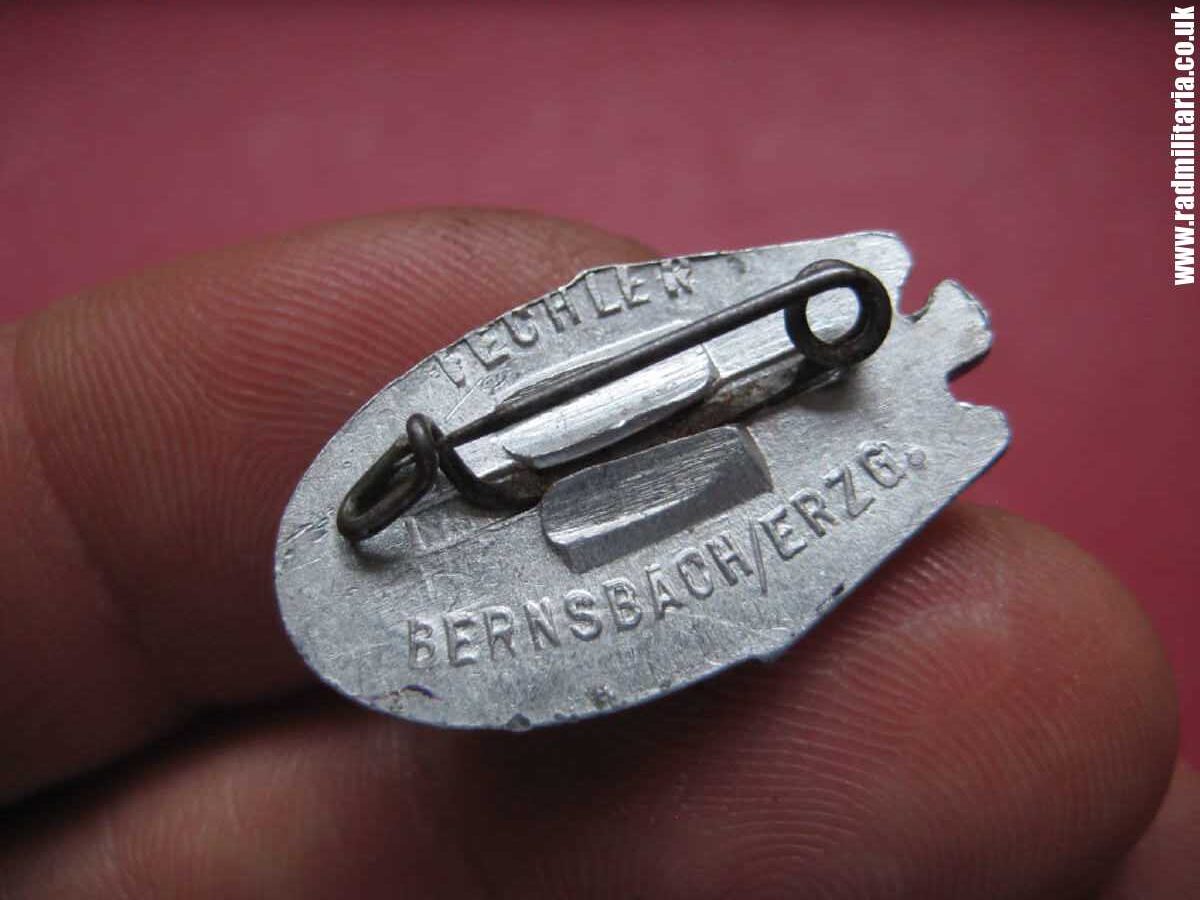 & WW2 German HJ HitlerJugend BADGE 1939 - maker: FECHLER BERNSBACH/ERZG. in v. good condition. - Image 18