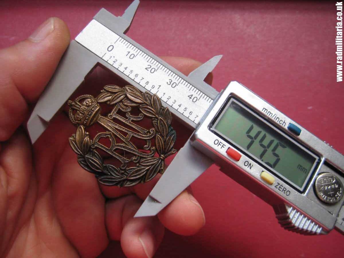 & WW2 Royal Air Force CAP BADGE RAF original badge in very good condition, genuine !! - Image 5