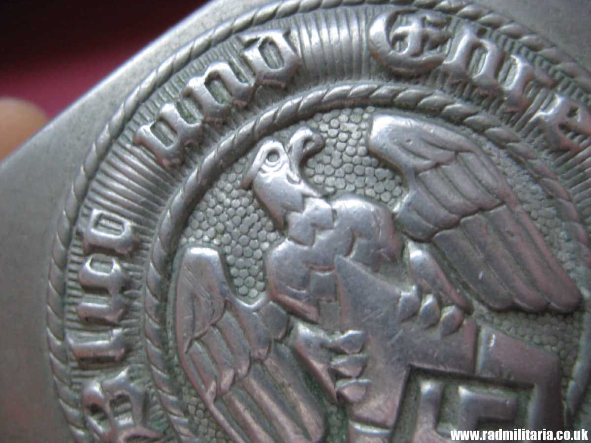 & WW2 original early HITLER YOUTH - HJ BELT BUCKLE made of white metal no maker marks. - Image 3