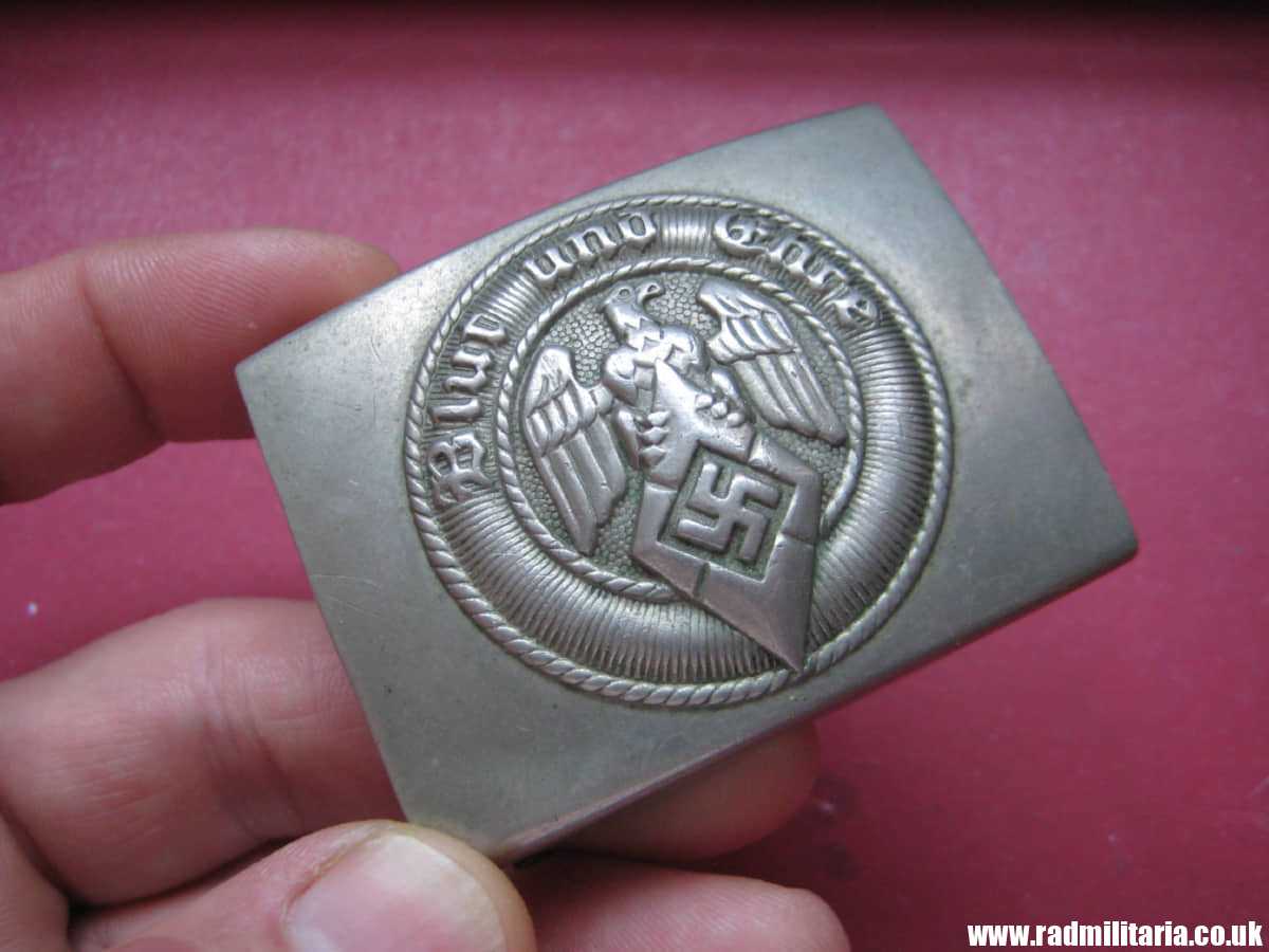 & WW2 original early HITLER YOUTH - HJ BELT BUCKLE made of white metal no maker marks. - Image 5