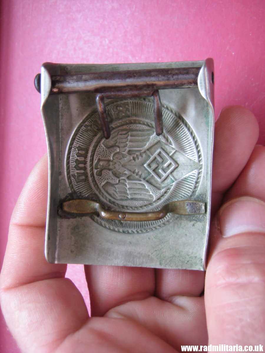 & WW2 original early HITLER YOUTH - HJ BELT BUCKLE made of white metal no maker marks. - Image 23