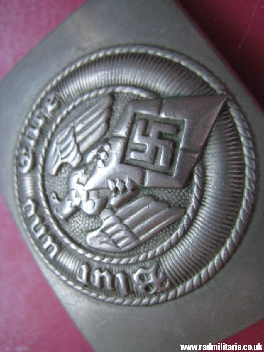 & WW2 original early HITLER YOUTH - HJ BELT BUCKLE made of white metal no maker marks. - Image 25