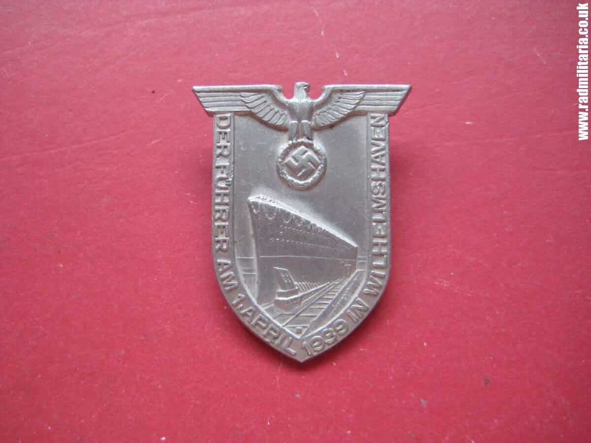 & WW2 original German BADGE: Der Fuhrer am 1 April 1939 in Wilhelmshaven, RZM M1/35 - rare tinnie badge - Image 17