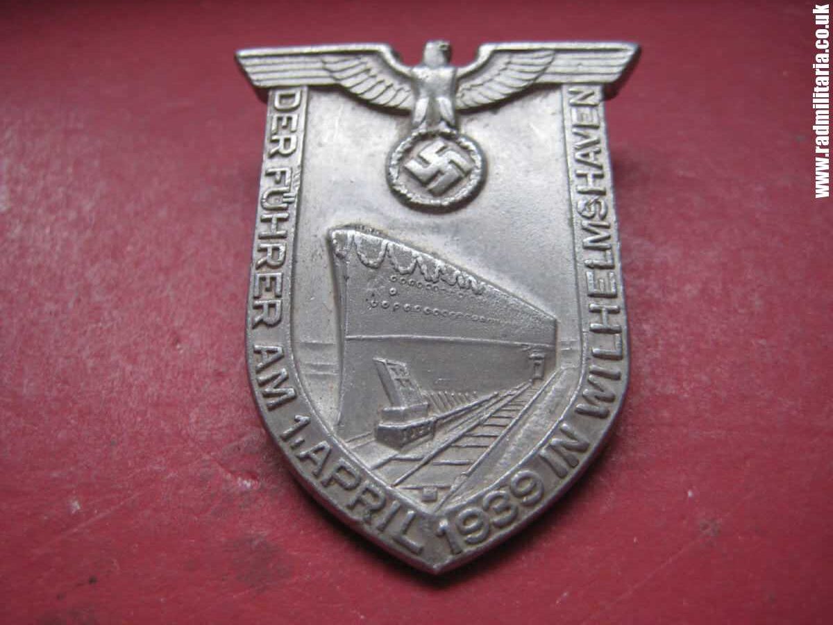 & WW2 original German BADGE: Der Fuhrer am 1 April 1939 in Wilhelmshaven, RZM M1/35 - rare tinnie badge - Image 10