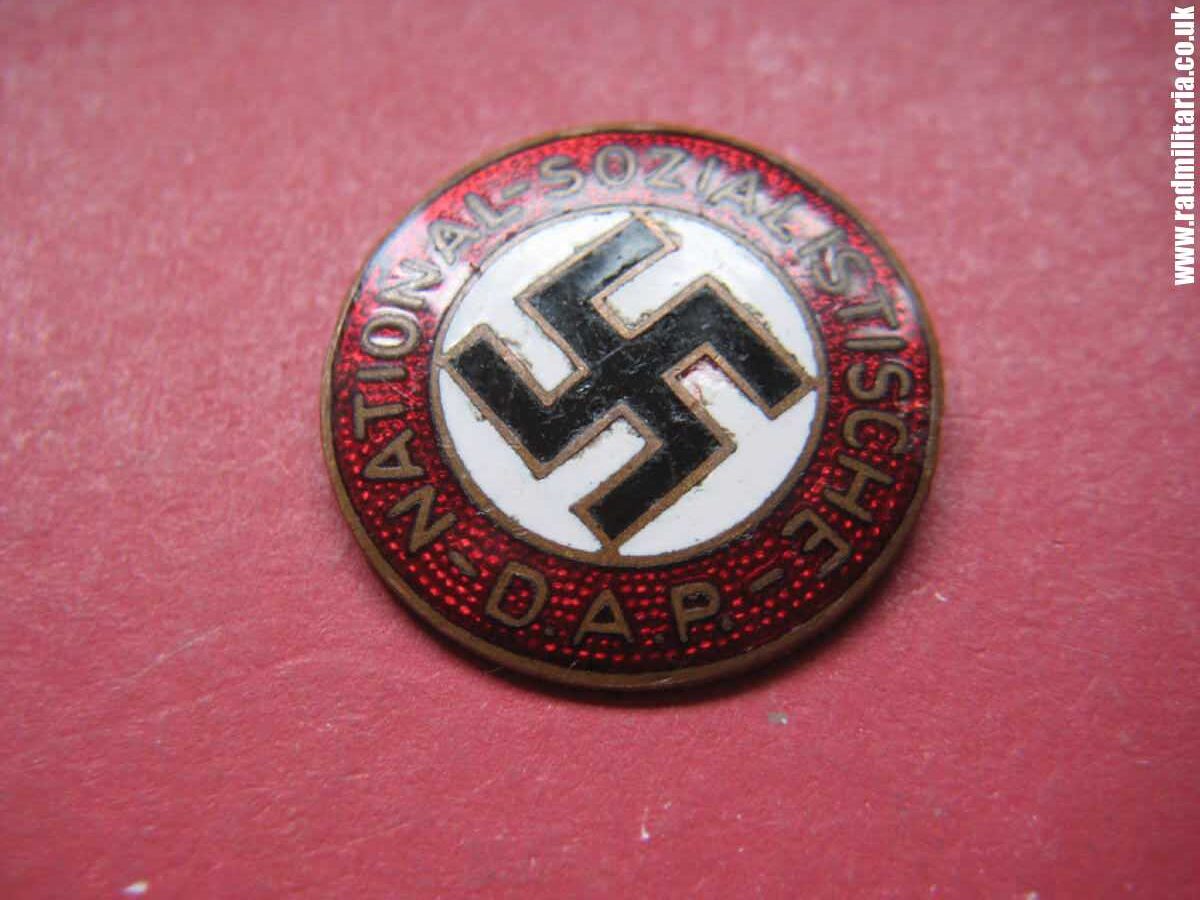 & WW2 German NSDAP membership ENAMEL BADGE marked: RZM. - Image 18