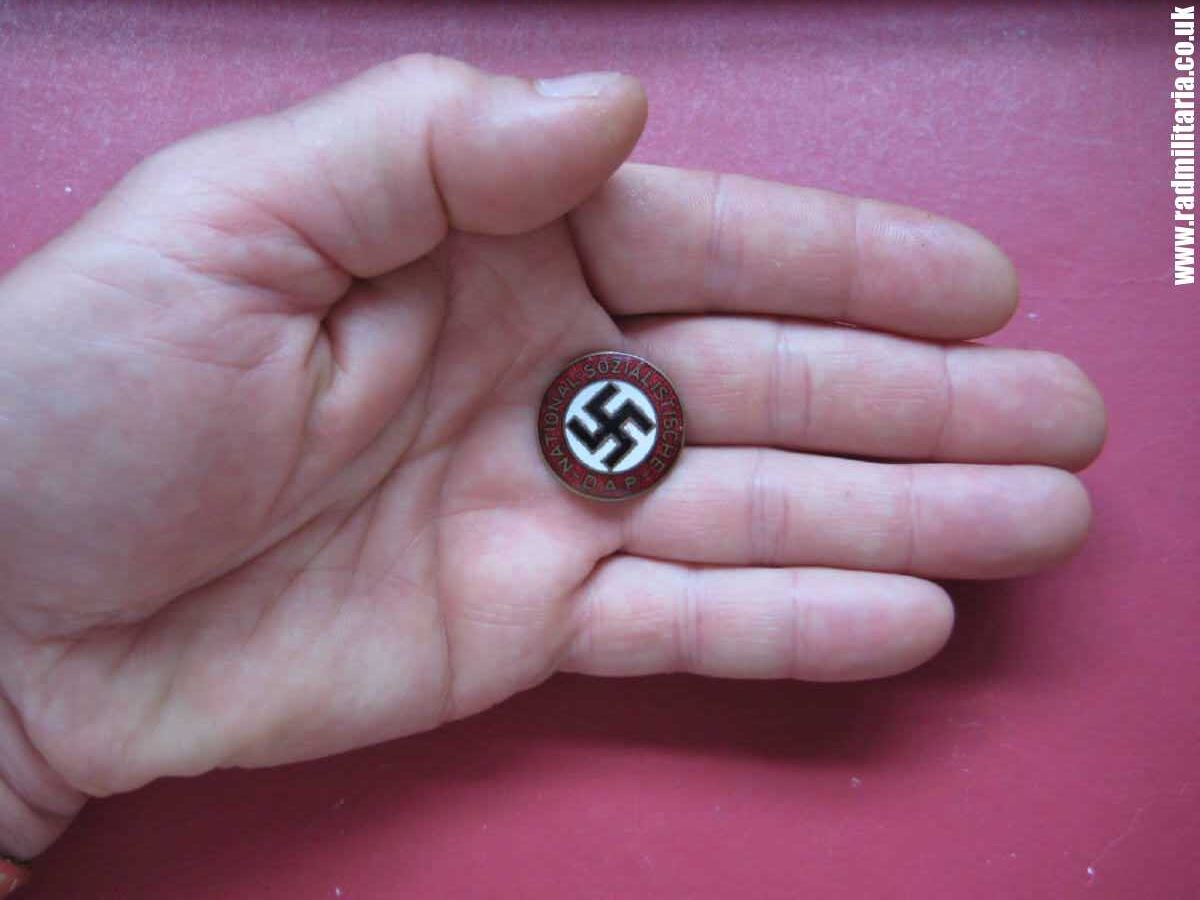 & WW2 German NSDAP membership ENAMEL BADGE marked: RZM. - Image 16