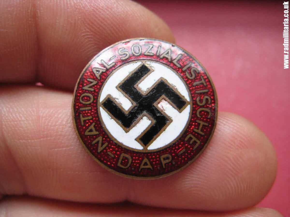 & WW2 German NSDAP membership ENAMEL BADGE marked: RZM.