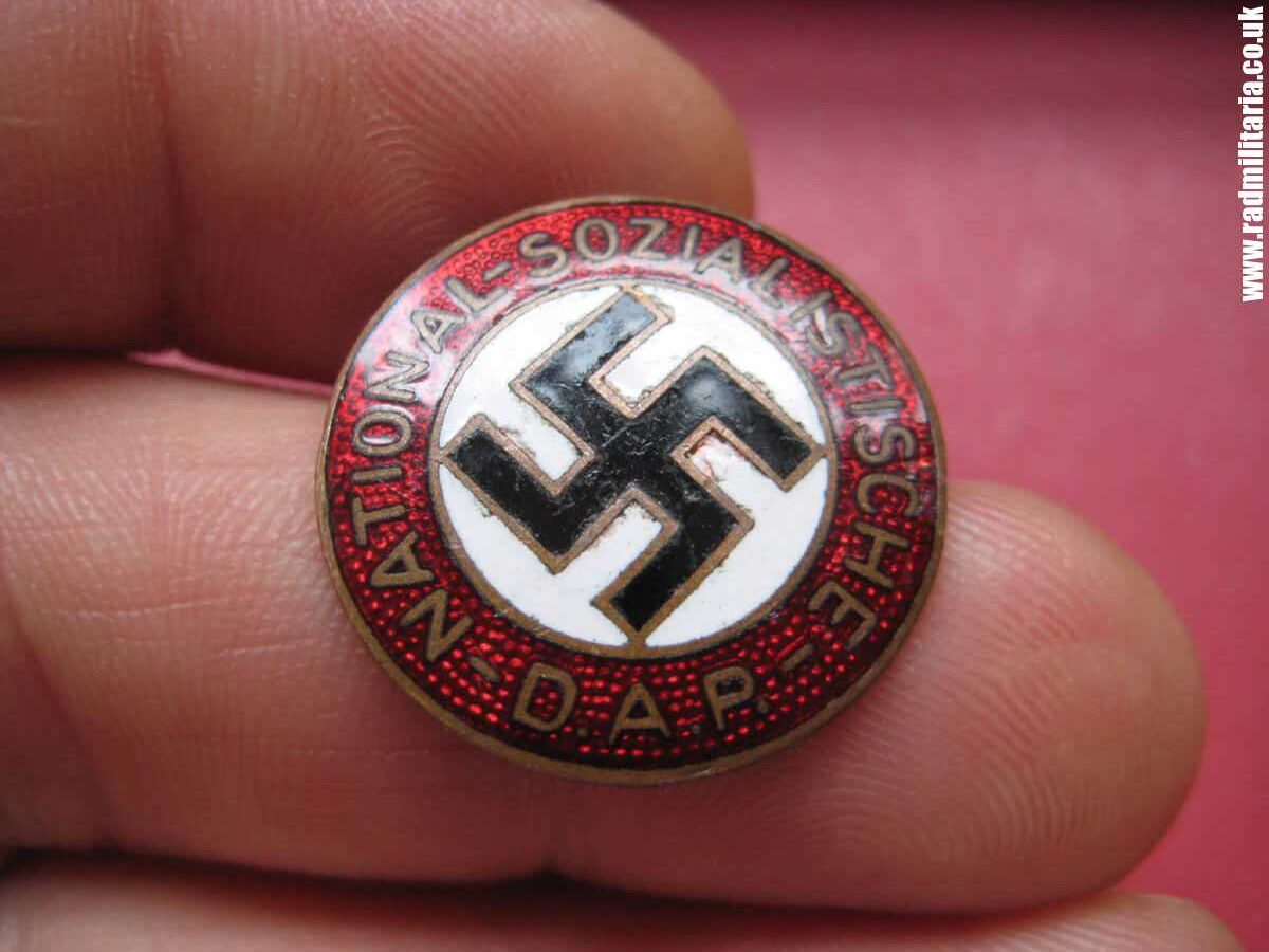 & WW2 German NSDAP membership ENAMEL BADGE marked: RZM. - Image 11