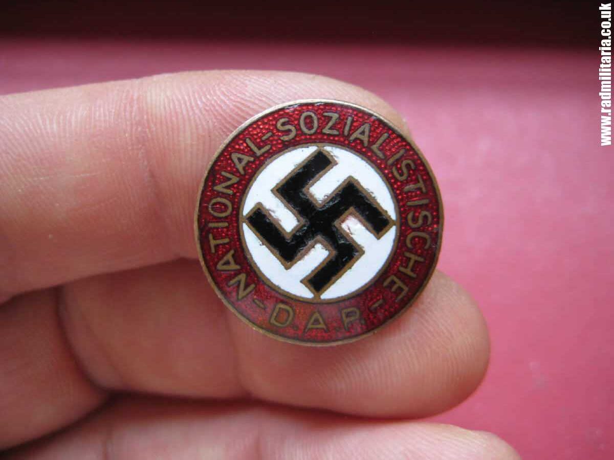 & WW2 German NSDAP membership ENAMEL BADGE marked: RZM. - Image 7