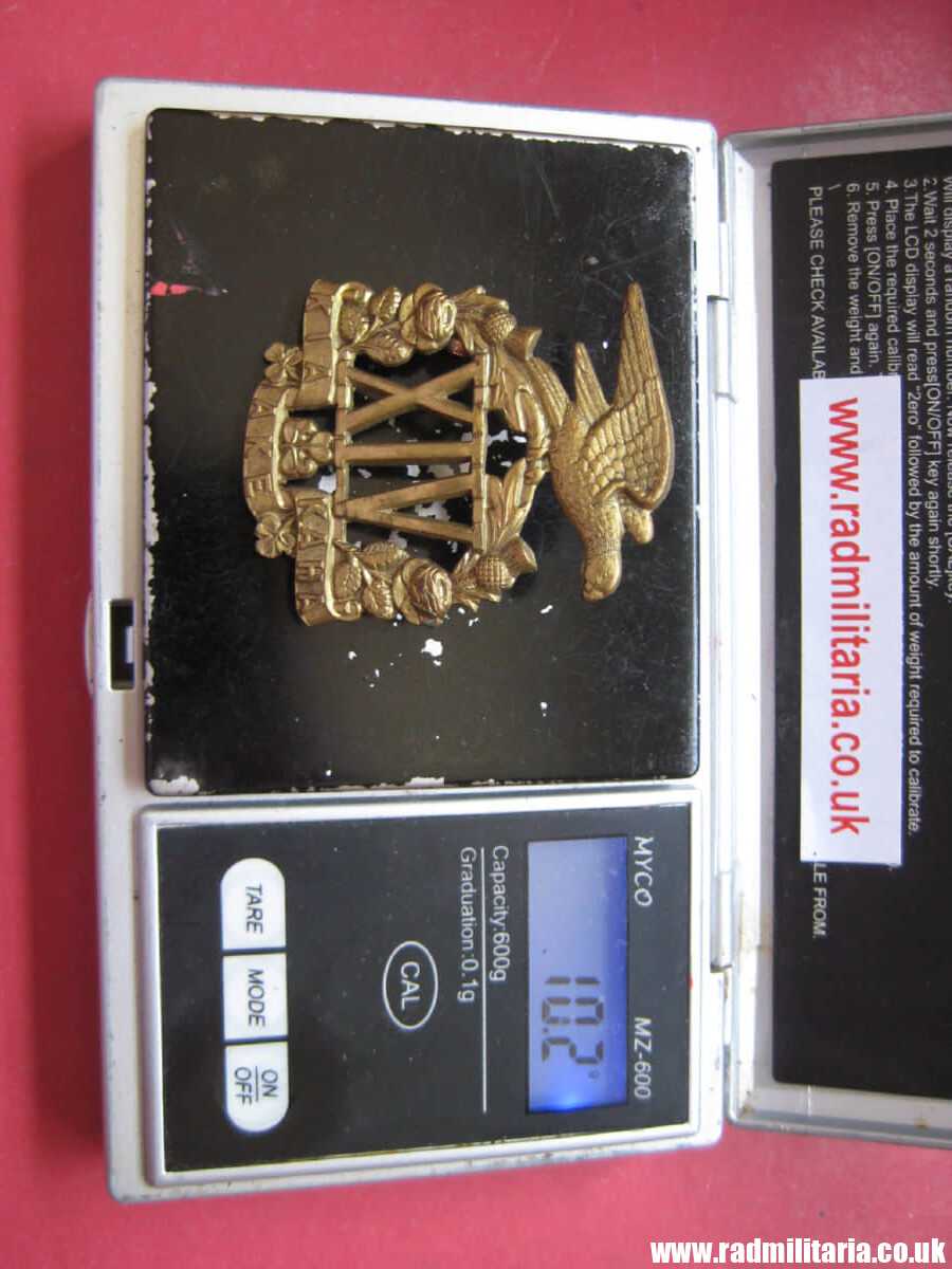 & WW1 New Zealand - 14th (South Otago Rifles Regiment) CAP BADGE maker: Gaunt London - genuine. - Image 12