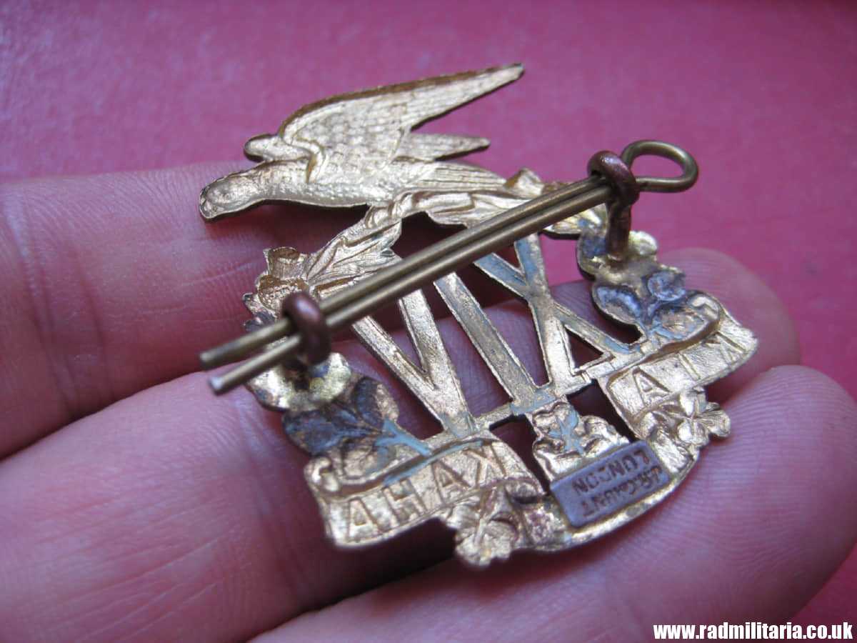 & WW1 New Zealand - 14th (South Otago Rifles Regiment) CAP BADGE maker: Gaunt London - genuine. - Image 10