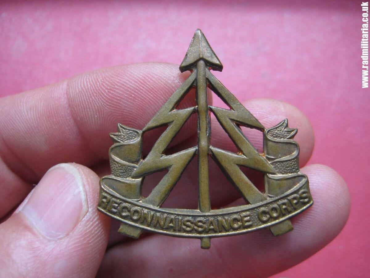 & WW2 British Army original CAP BADGE - RECONNAISSANCE CORPS. - Image 5