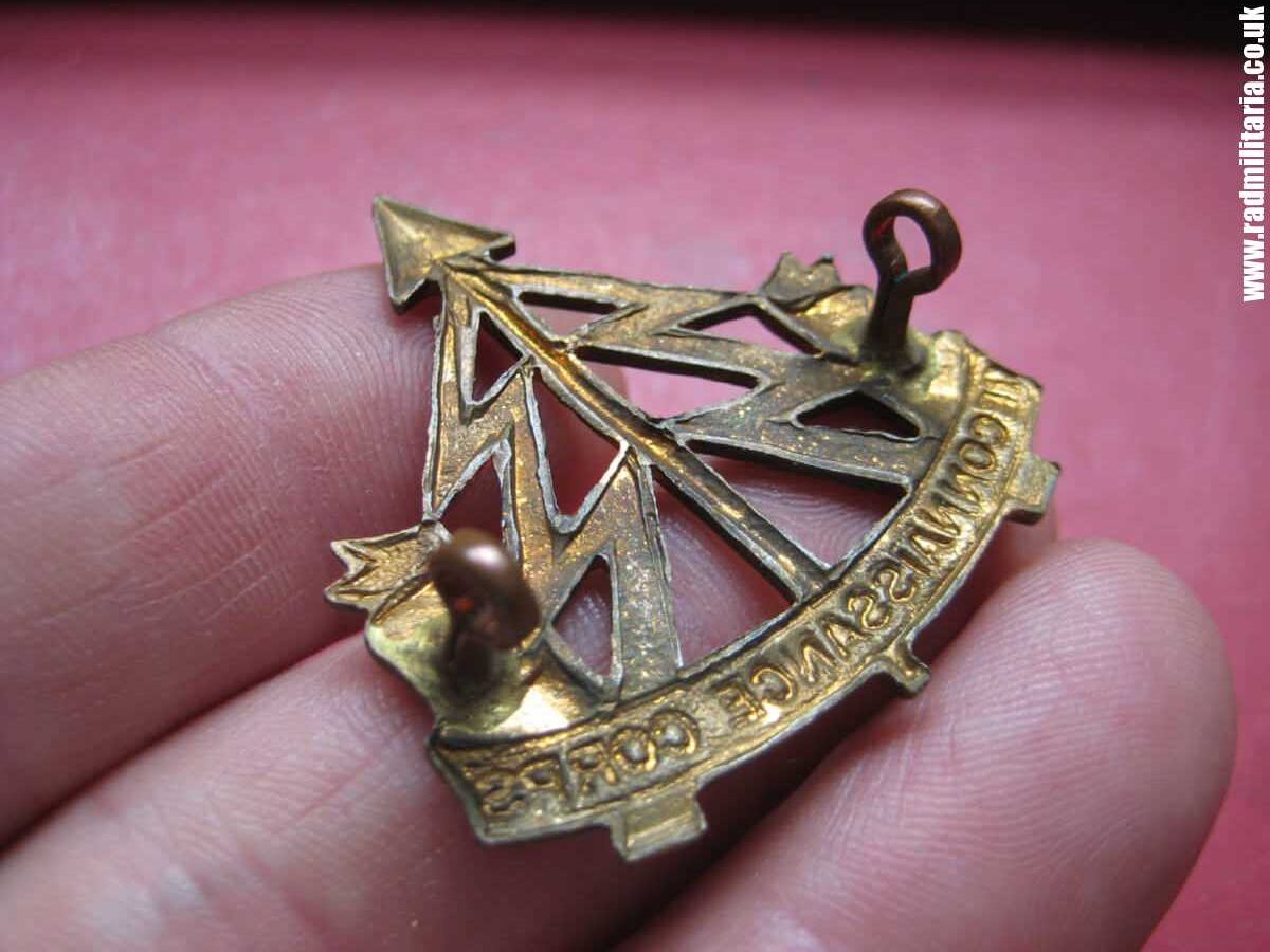 & WW2 original British Army CAP BADGE - RECONNAISSANCE CORPS - Image 5