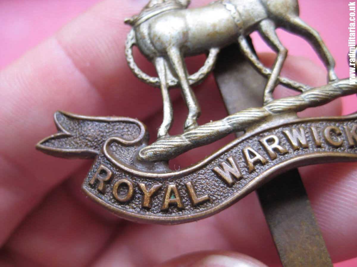 & WW1 British CAP BADGE: Royal Warwickshire Regiment. - Image 8