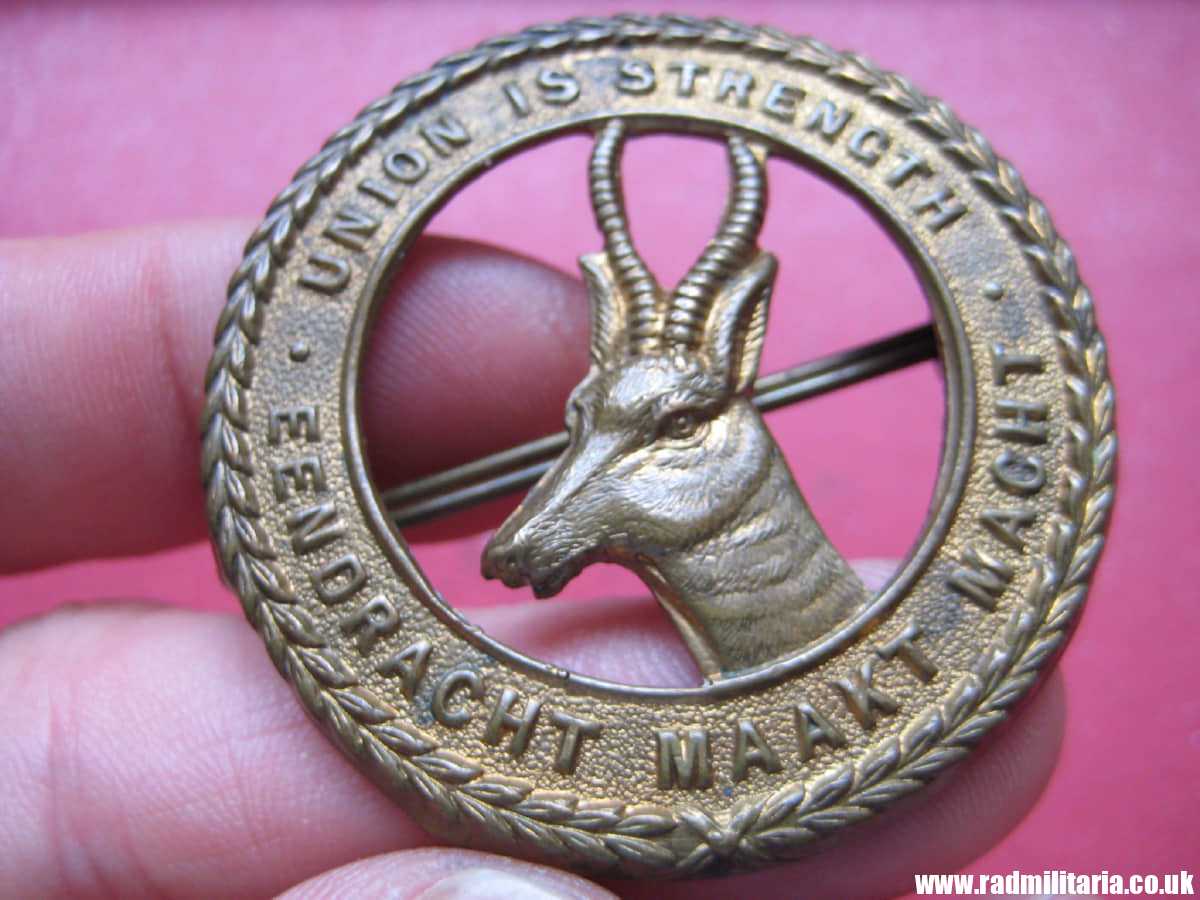 & WW1/WW2 original CAP BADGE large size - Infantry Forces Division SOUTH AFRICA.