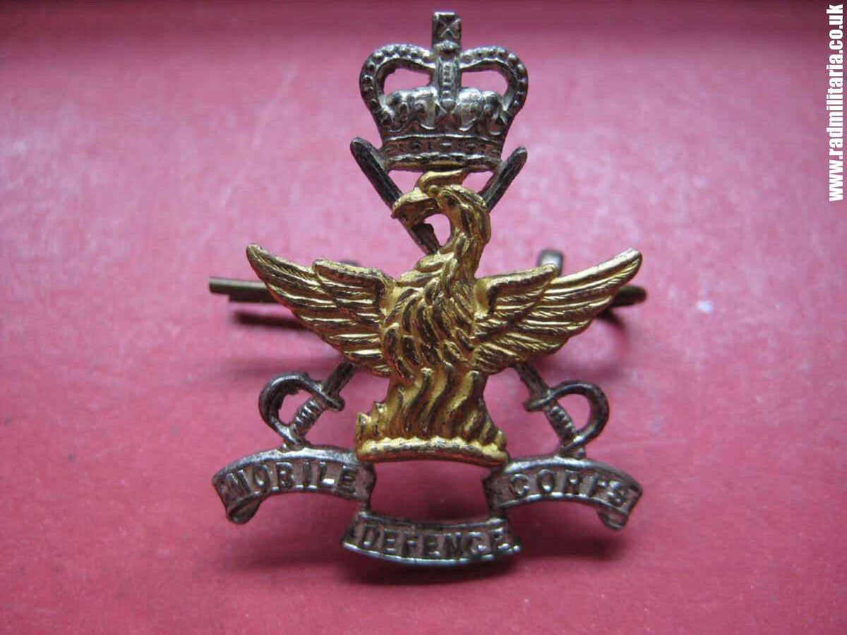& Mobile Defence Corps Officer's CAP BADGE circa 1955-59 by J.R. Gaunt London. - Image 2