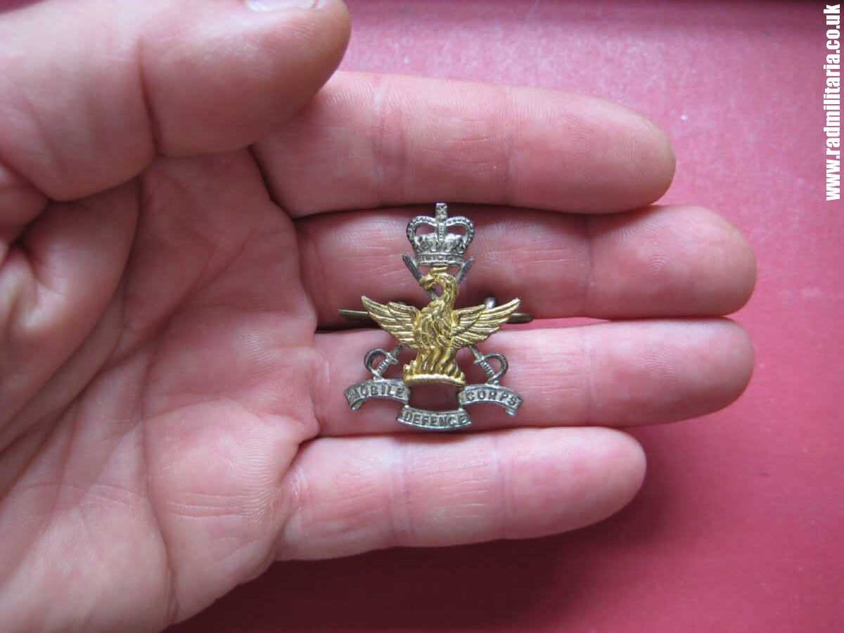& Mobile Defence Corps Officer's CAP BADGE circa 1955-59 by J.R. Gaunt London. - Image 12