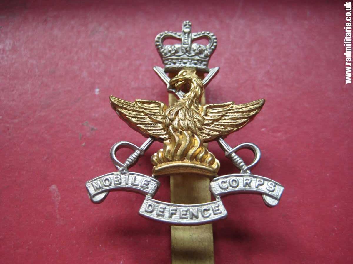 & Mobile Defence Corps Officer's CAP BADGE circa 1955-59, rare. - Image 2