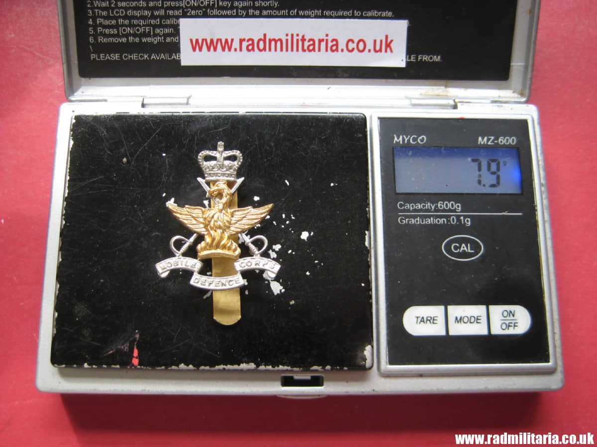 & Mobile Defence Corps Officer's CAP BADGE circa 1955-59, rare. - Image 4