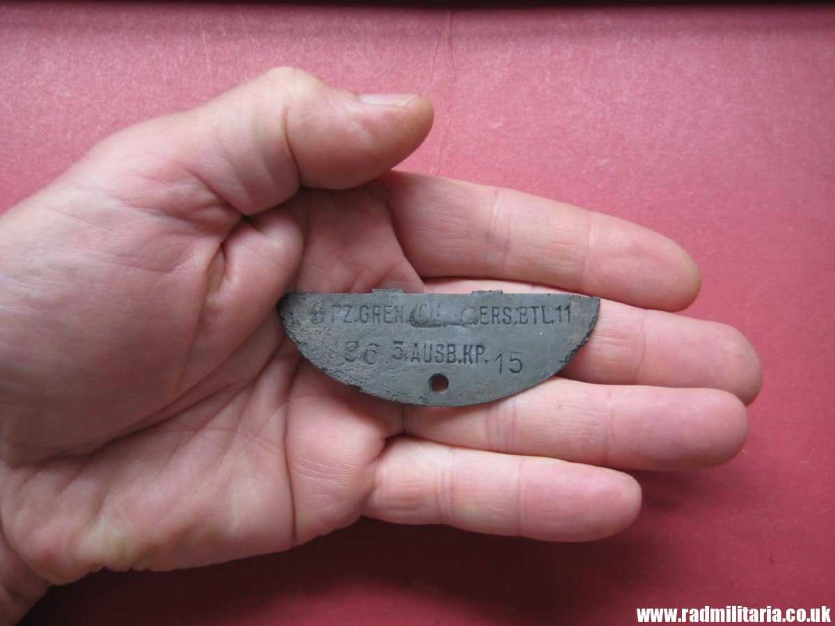 & WW2 original SS DOG TAG ID Disc: "SS PZ.GREN.ERS.BTL.11 36 5AUSB.KP. 15. - genuine !! - Image 2