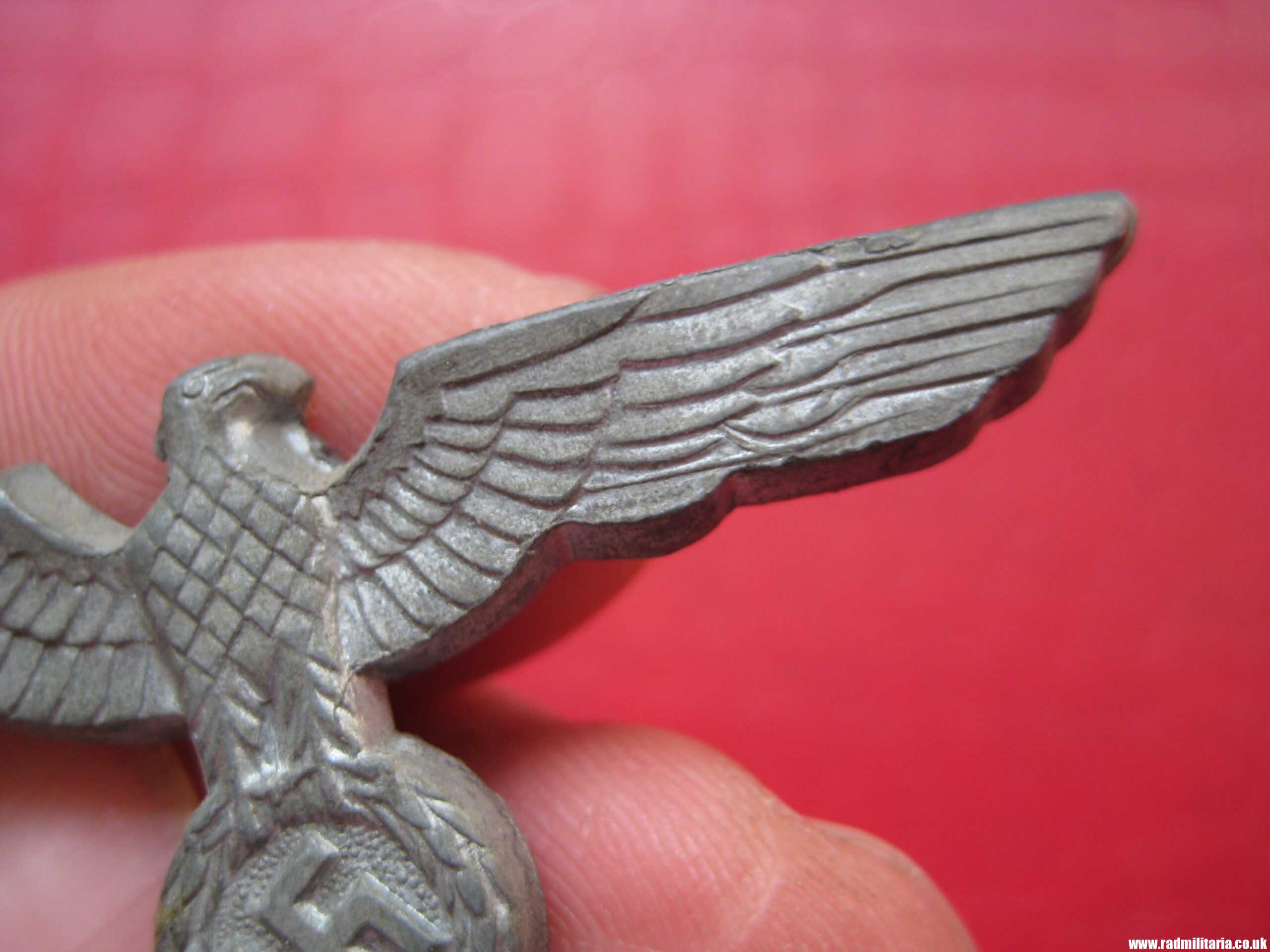 & German Wehrmacht EAGLE CAP BADGE, zinc - original or fake? - Image 10