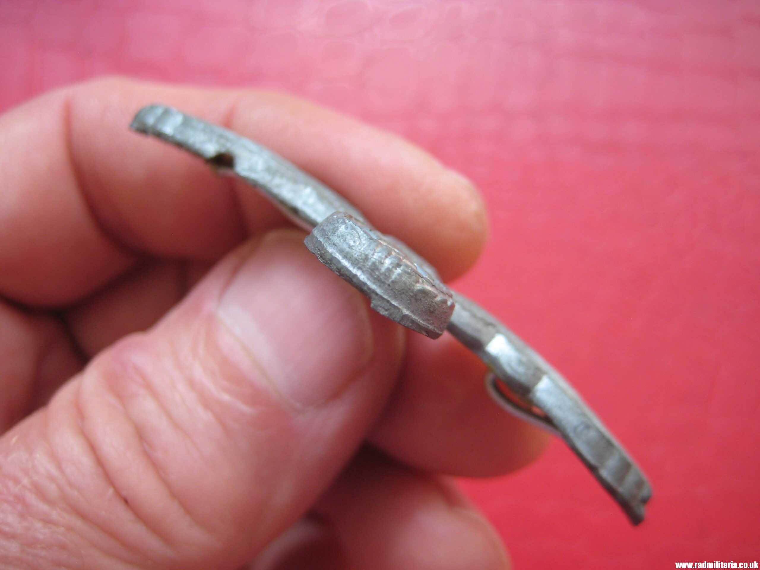& German Wehrmacht EAGLE CAP BADGE, zinc - original or fake? - Image 13