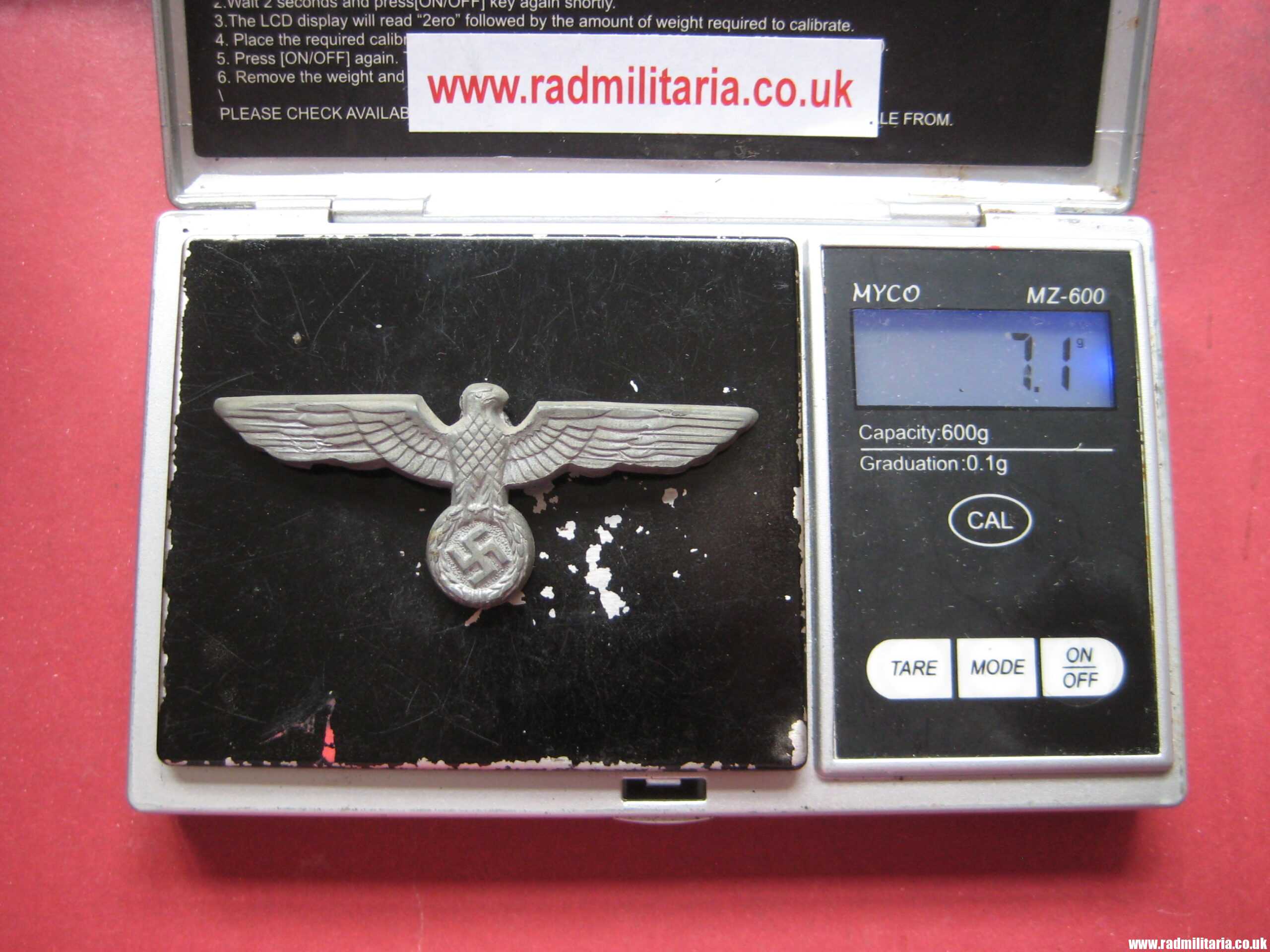 & German Wehrmacht EAGLE CAP BADGE, zinc - original or fake? - Image 15