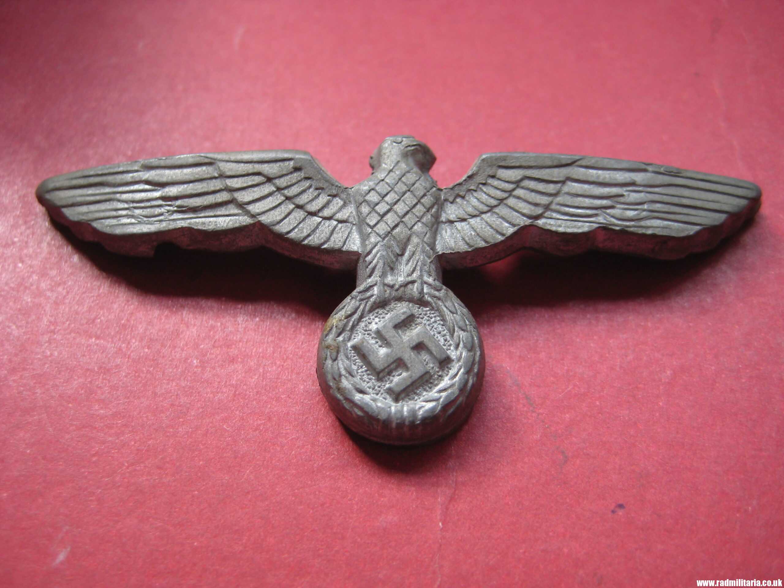 & German Wehrmacht EAGLE CAP BADGE, zinc - original or fake? - Image 18