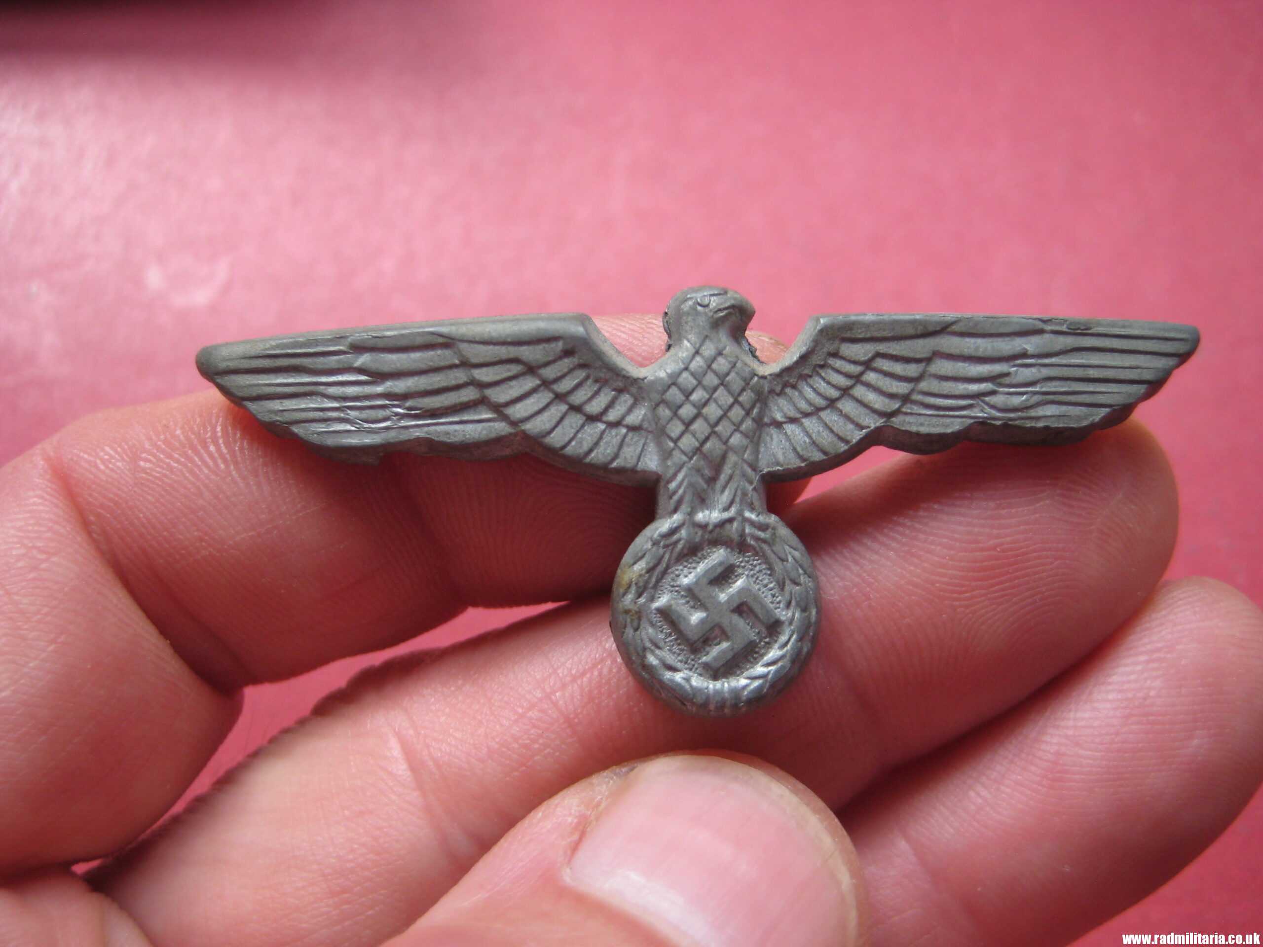 & German Wehrmacht EAGLE CAP BADGE, zinc - original or fake? - Image 19